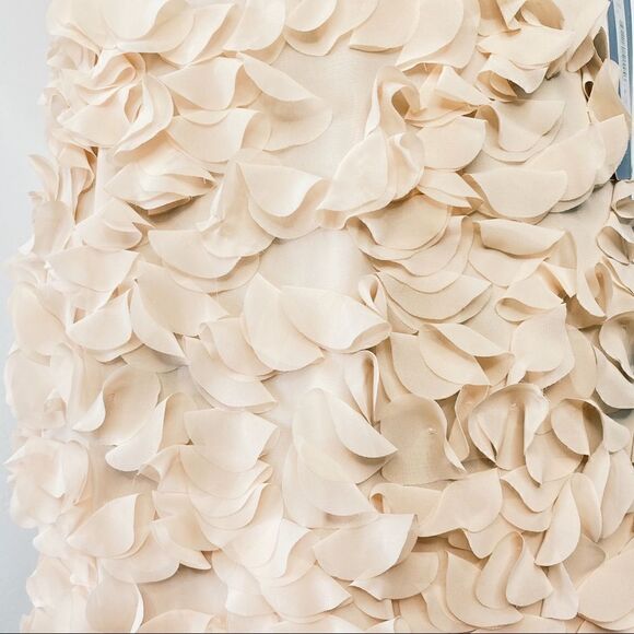 JS Collections NEW with Tags Blush Rosette Strapless Dress. Size 4. - Picture 6 of 10